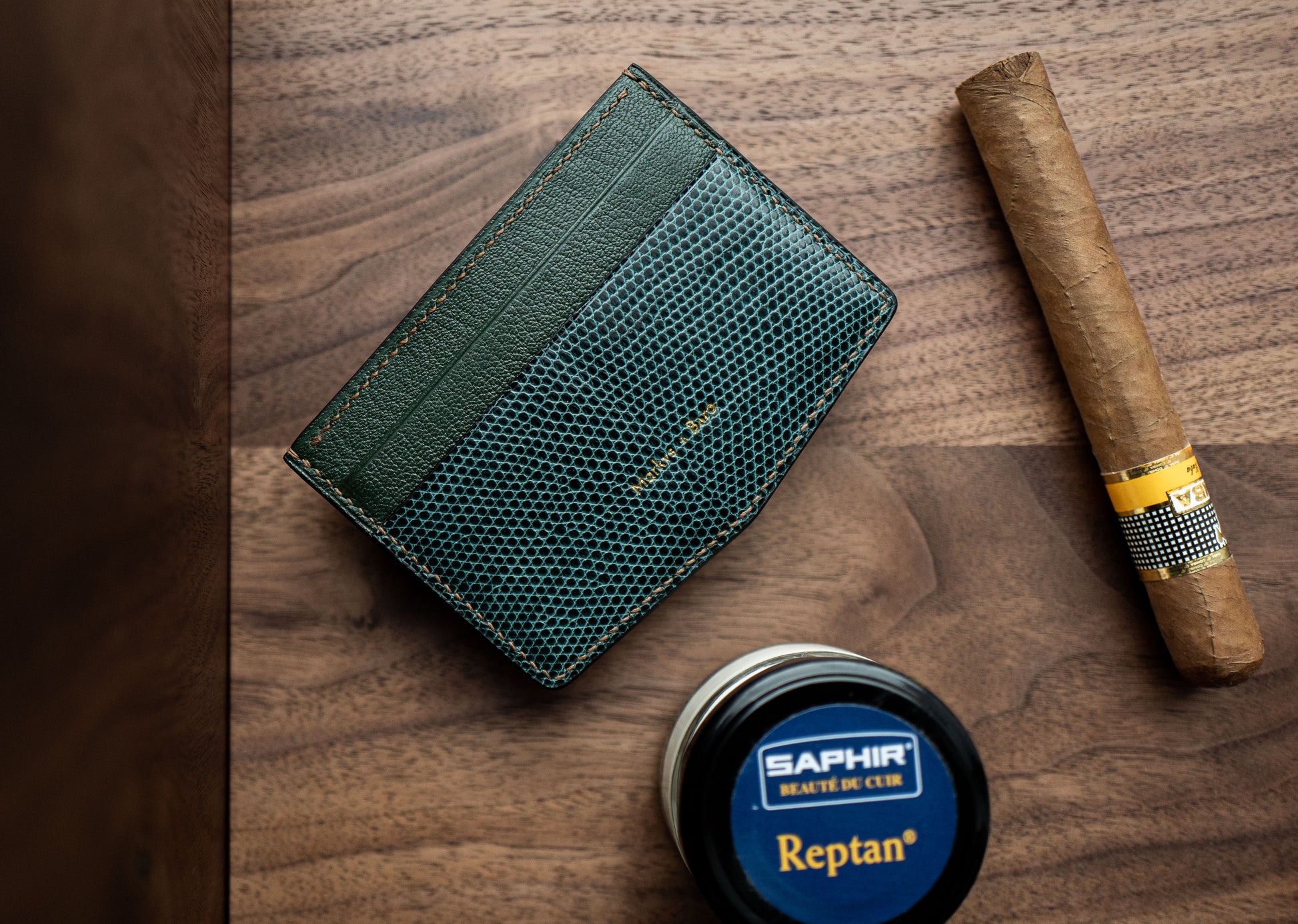 The Manhattan card wallet, custom hand painted patina – Markus and Baro